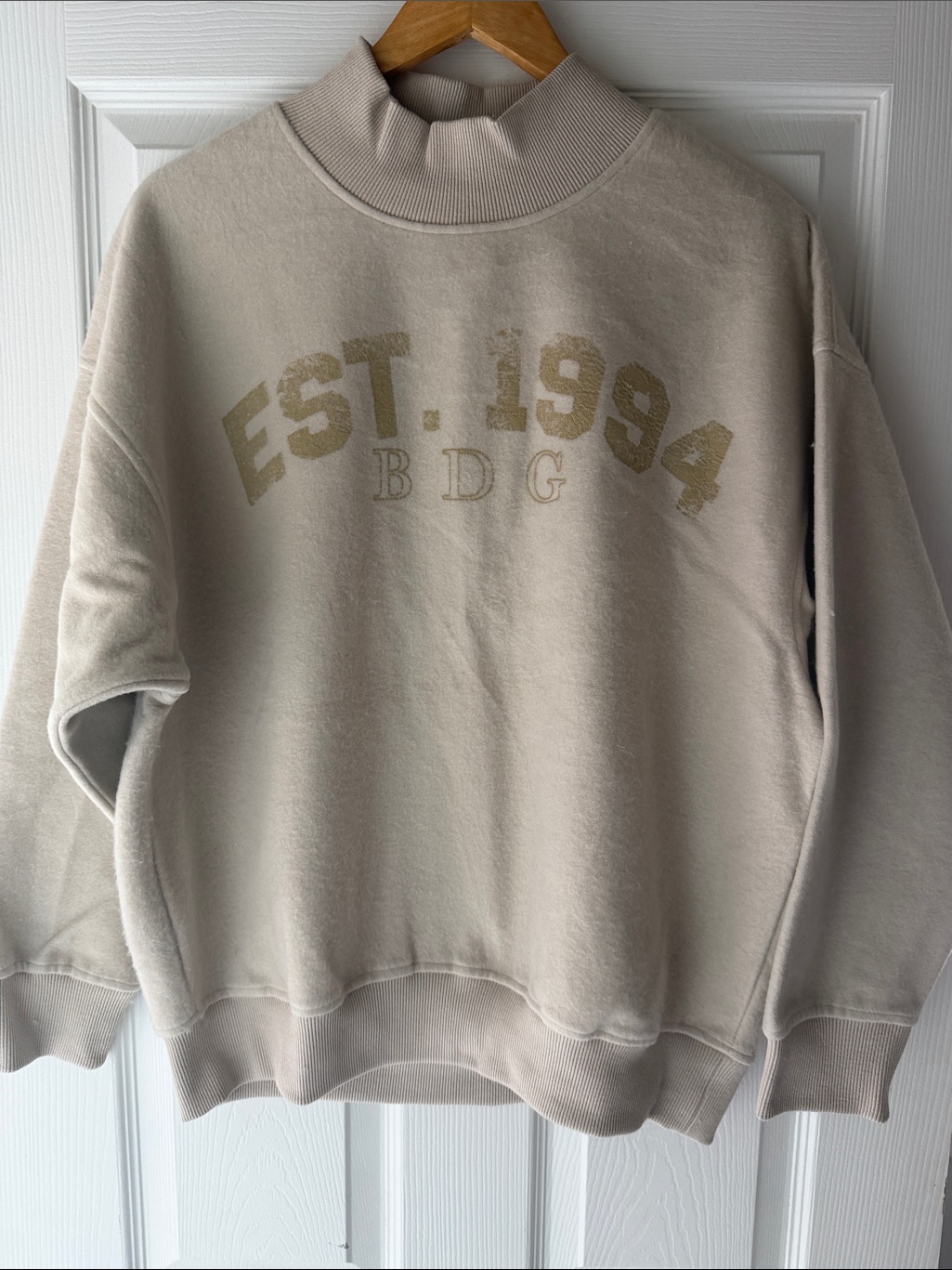 Bdg Beige Mockneck Sweatshirt